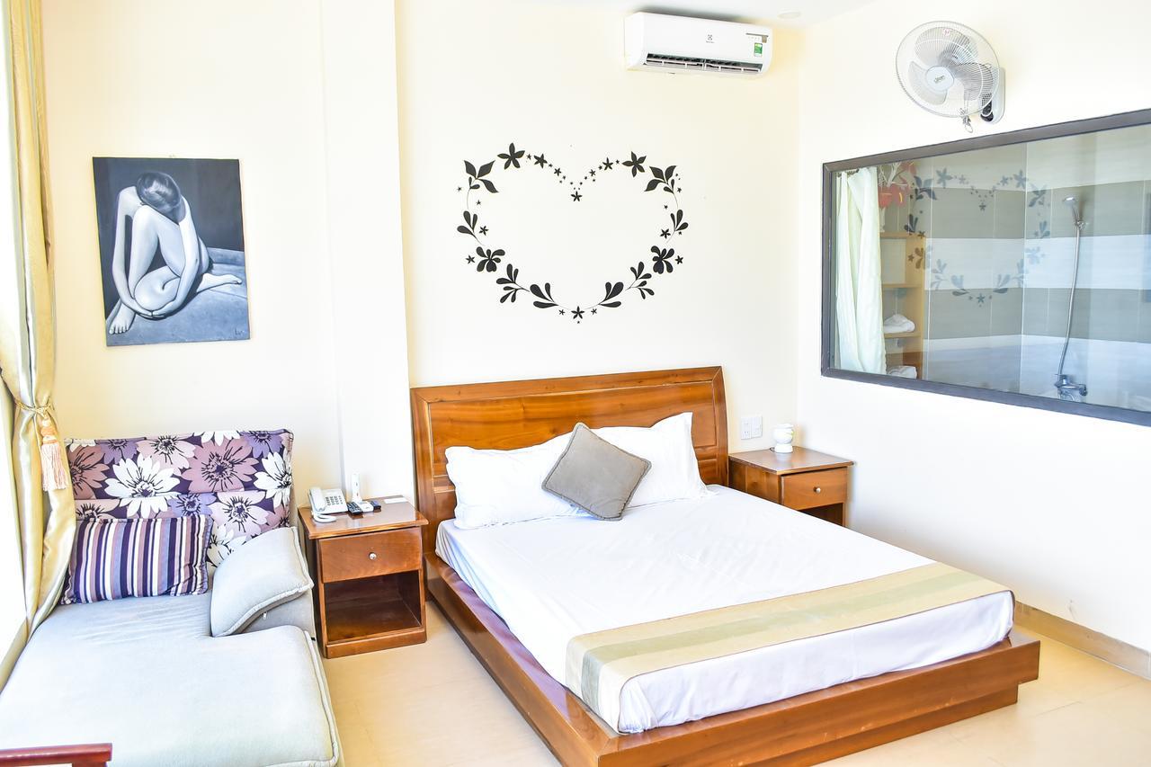 Sea View Dn Hotel Da Nang Esterno foto